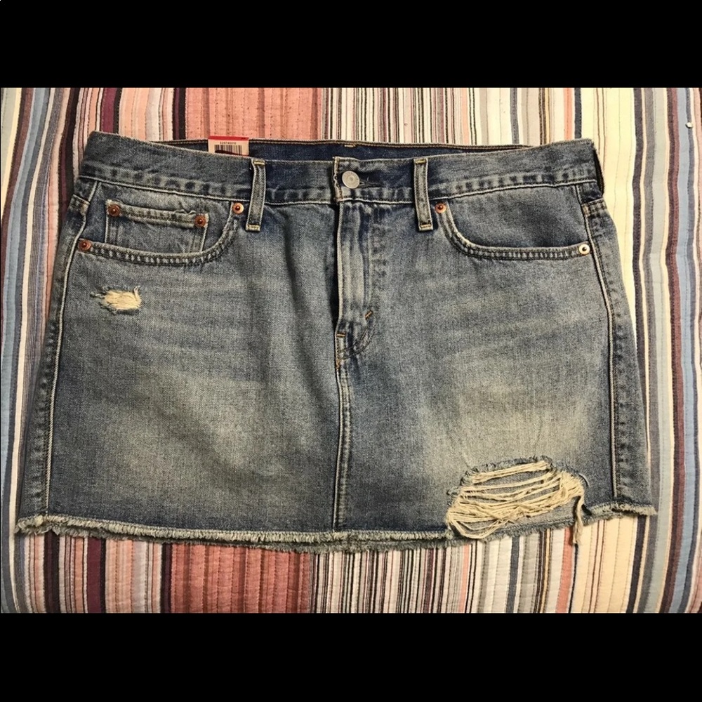 Levi’s Jean Skirt